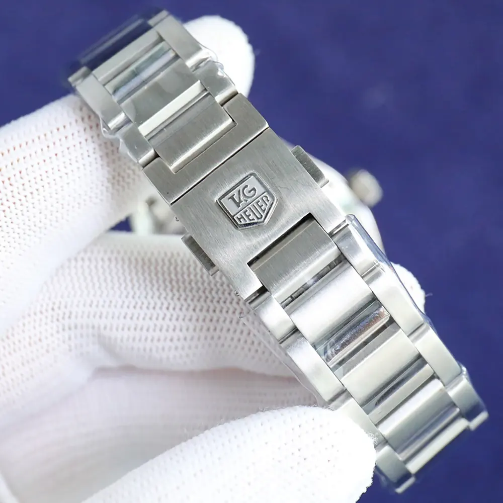 TAG Heuer Men Carrera Date Automatic 36mm in Blue (6)