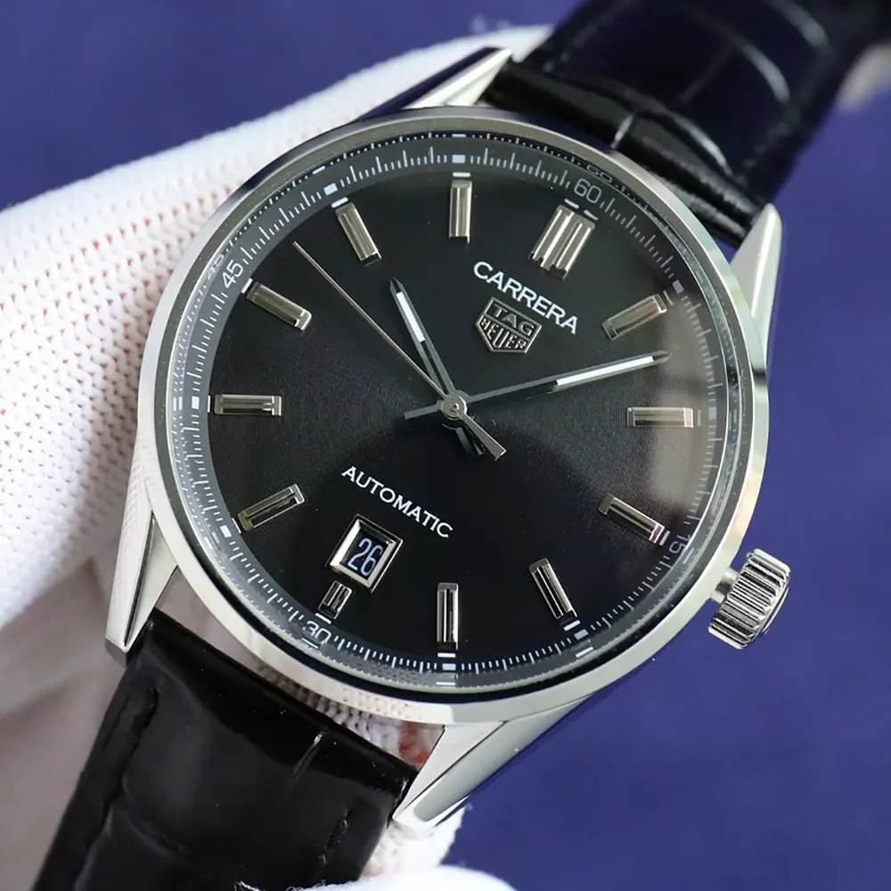 TAG Heuer Men Carrera Date Automatic 39mm in Black (4)