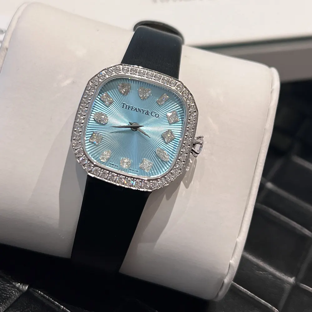 Tiffany Women Eternity 28 MM Cushion-shaped Watch in White Gold and Blue (5)