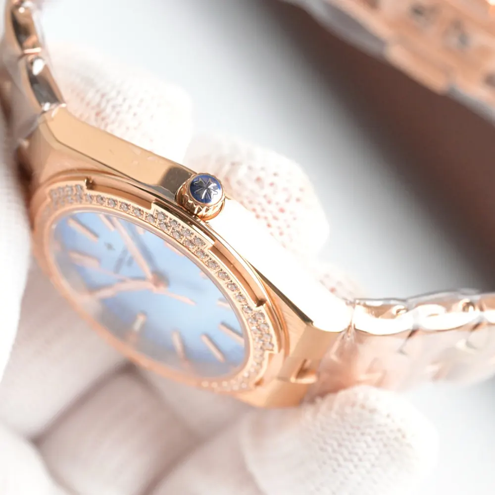 Vacheron Constantin Women Overseas Self-winding 33 mm Pink Gold and Denim Blue (4)