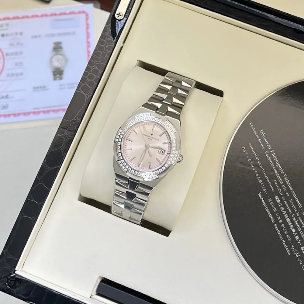 Vacheron Constantin Women Overseas Self-winding 35 mm Steel and Satin Pink (2)