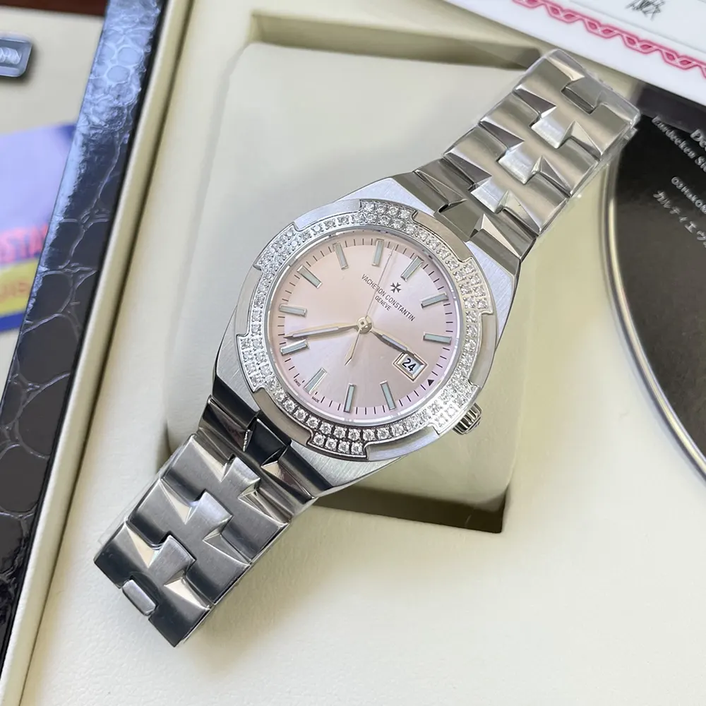 Vacheron Constantin Women Overseas Self-winding 35 mm Steel and Satin Pink (5)