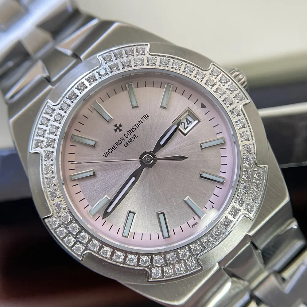 Vacheron Constantin Women Overseas Self-winding 35 mm Steel and Satin Pink (6)