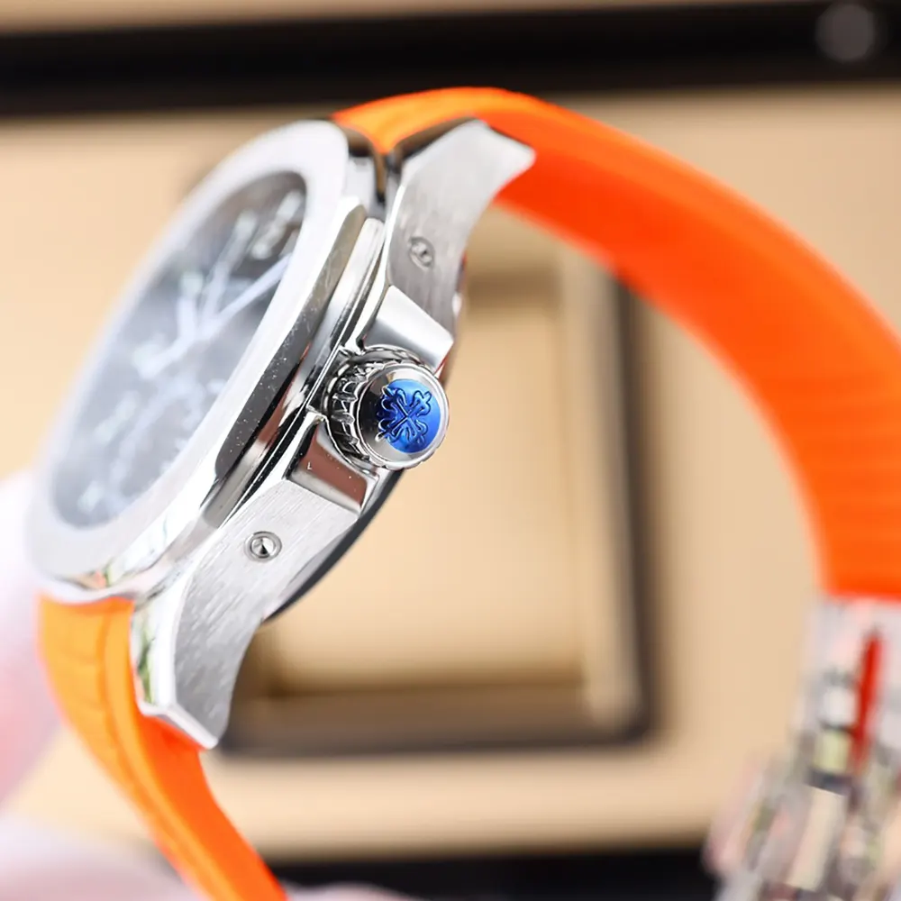 Patek Philippe Men Aquanaut Travel Time Self-winding 40.8 mm in Black and Orange Strap (5)