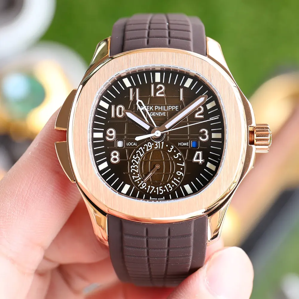 Patek Philippe Men Aquanaut Travel Time Self-winding 40.8 mm in Sunburst Brown (2)