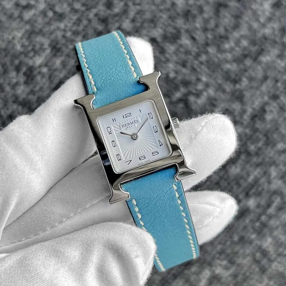 Hermes Women Hermes Women Heure H Watch Small Model 25 mm-Blue (2)