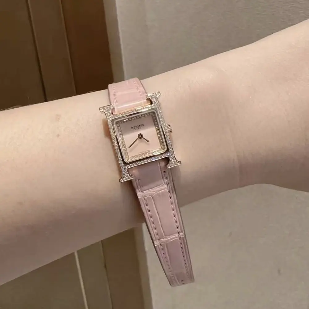 Hermes Women Heure H Watch Mini Model 21 mm-Pink W057240WW00 (4)