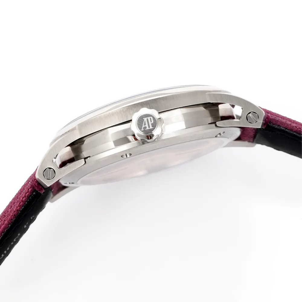 Audemars Piguet Men Code 11.59 41 mm 18K White Gold in Smoked Lacquered Burgundy (6)