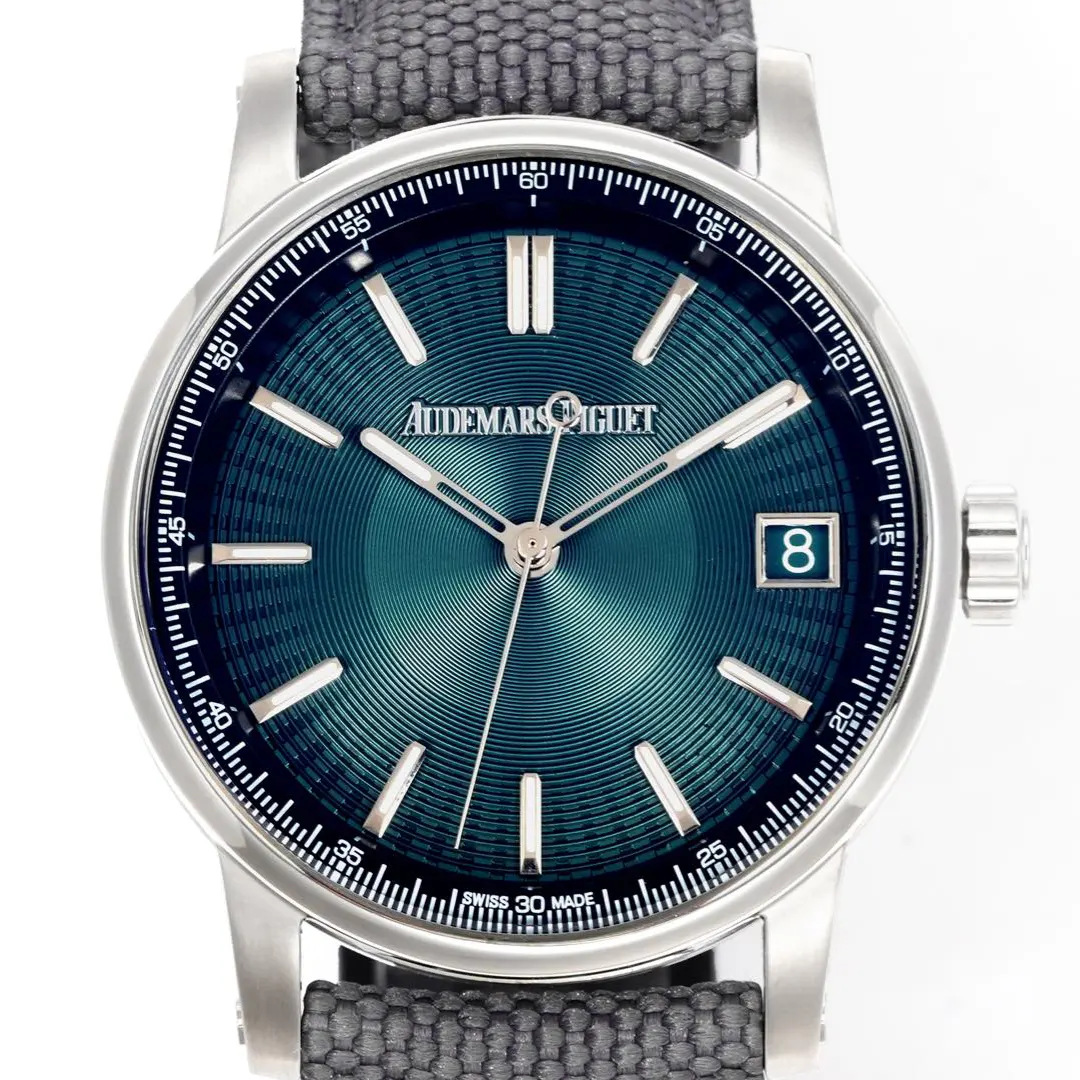 Audemars Piguet Men Code 11.59 41 mm Stainless Steel in Blue (2)