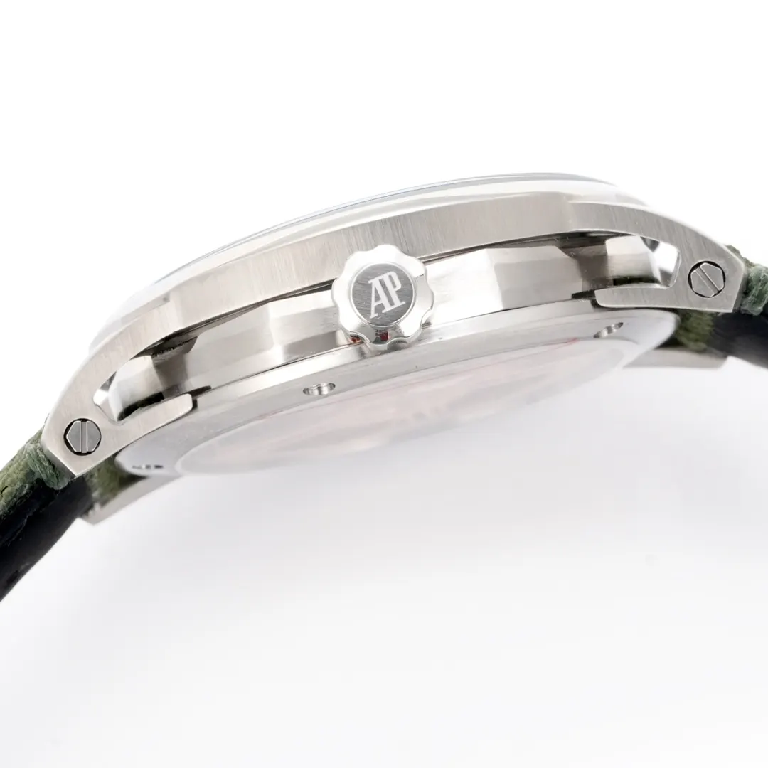 Audemars Piguet Men Code 11.59 Self-winding 41 mm in Green (7)