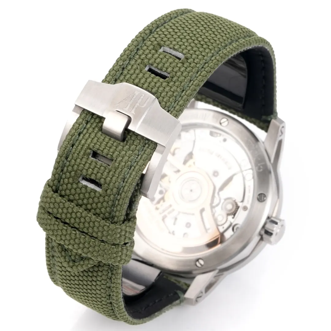 Audemars Piguet Men Code 11.59 Self-winding 41 mm in Green (8)
