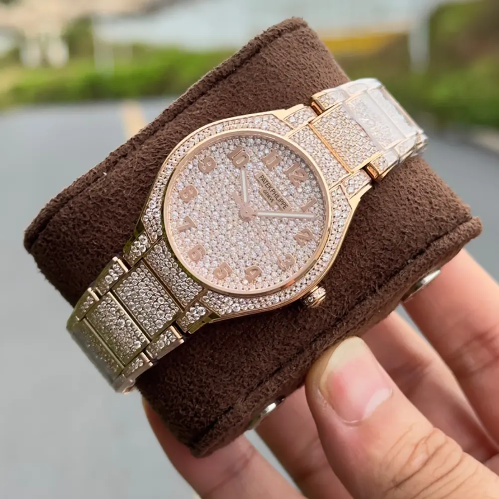 Patek Philippe Women Twenty-4 36mm in Rose Gold Fully Paved with Diamonds (2)