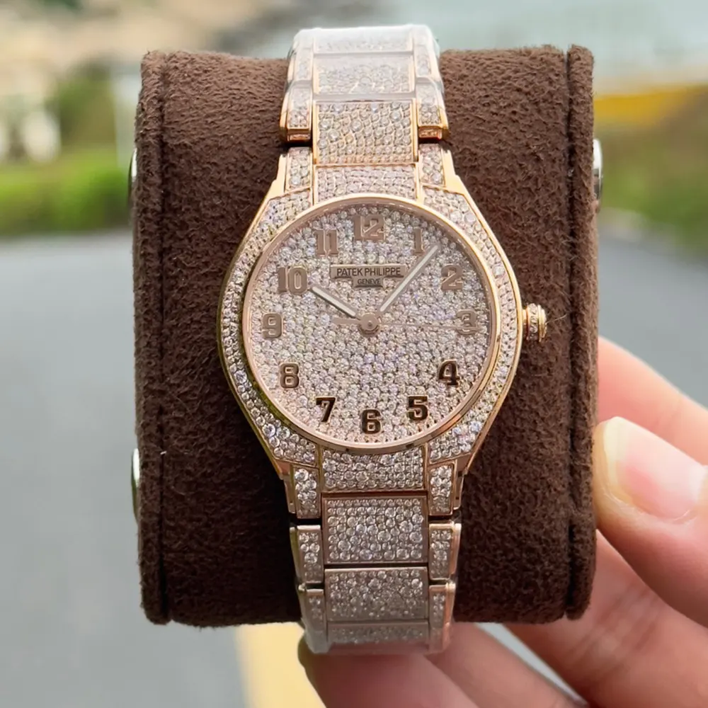 Patek Philippe Women Twenty-4 36mm in Rose Gold Fully Paved with Diamonds (5)
