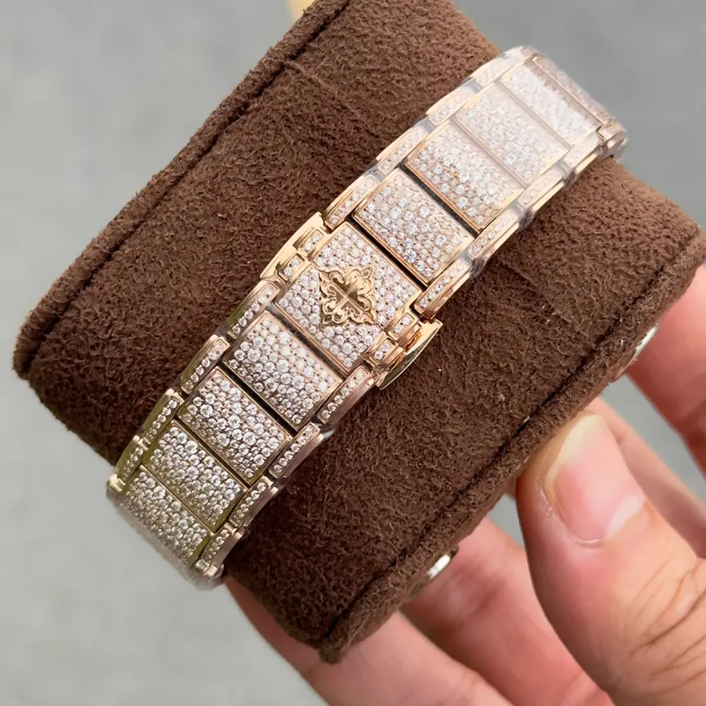 Patek Philippe Women Twenty-4 36mm in Rose Gold Fully Paved with Diamonds (8)