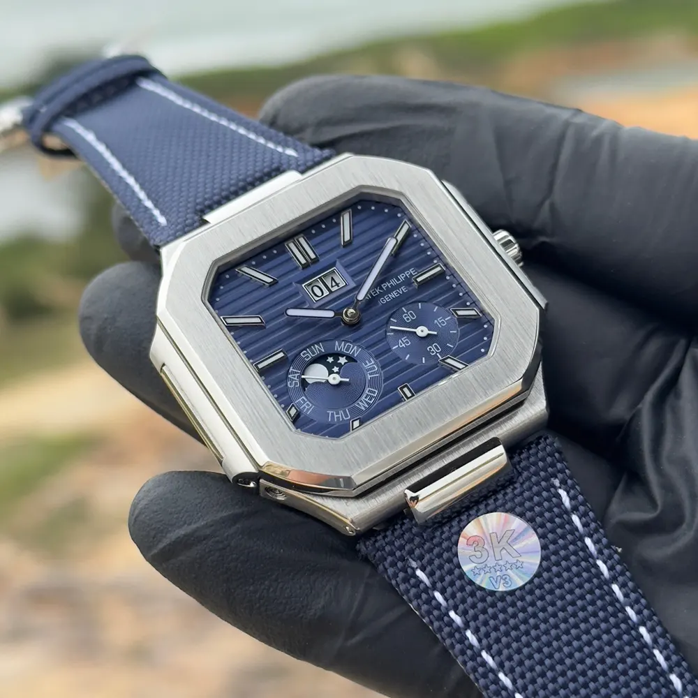 Patek Philippe Men Cubitus 45mm in Sunburst Blue 5822P-001 (3)