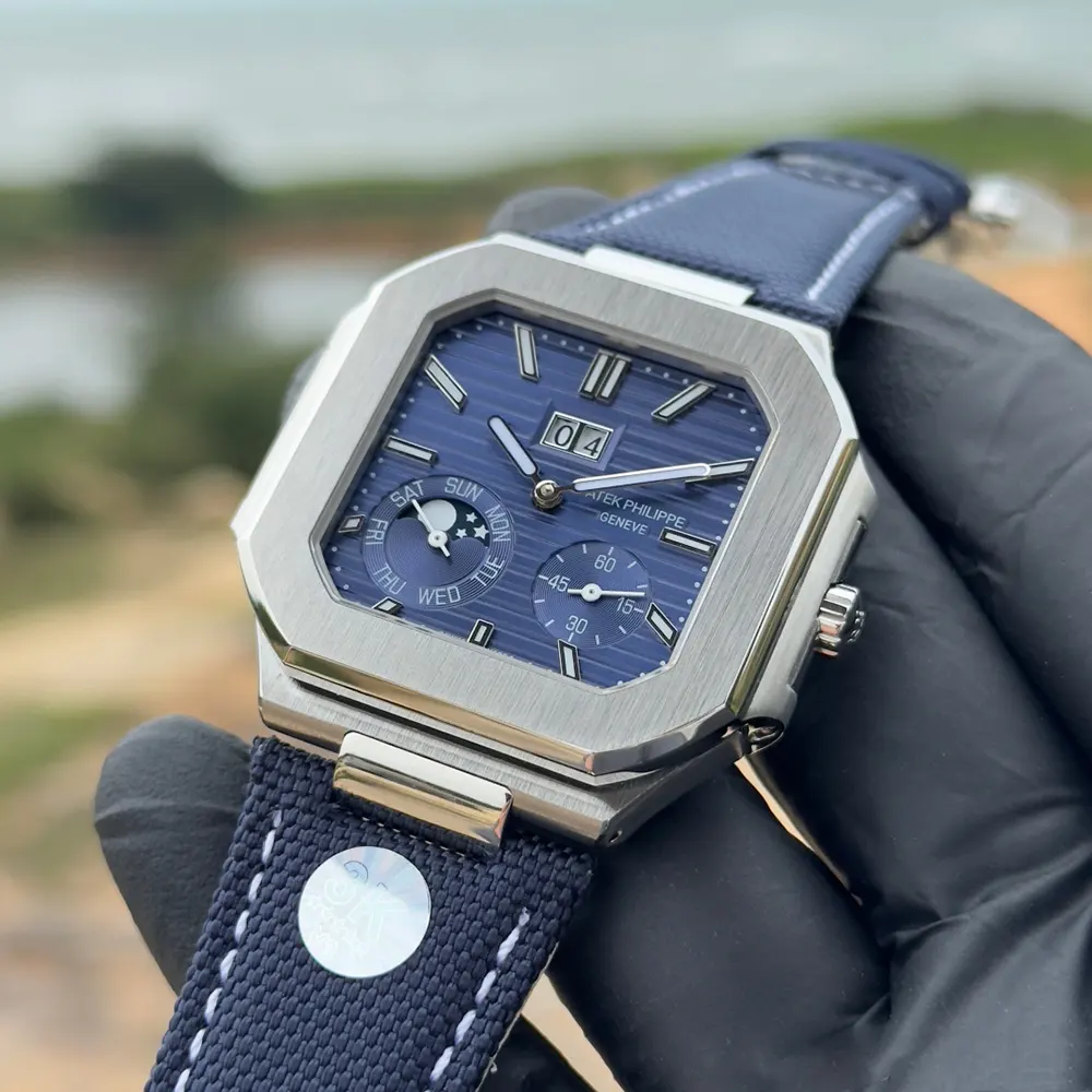 Patek Philippe Men Cubitus 45mm in Sunburst Blue 5822P-001 (7)
