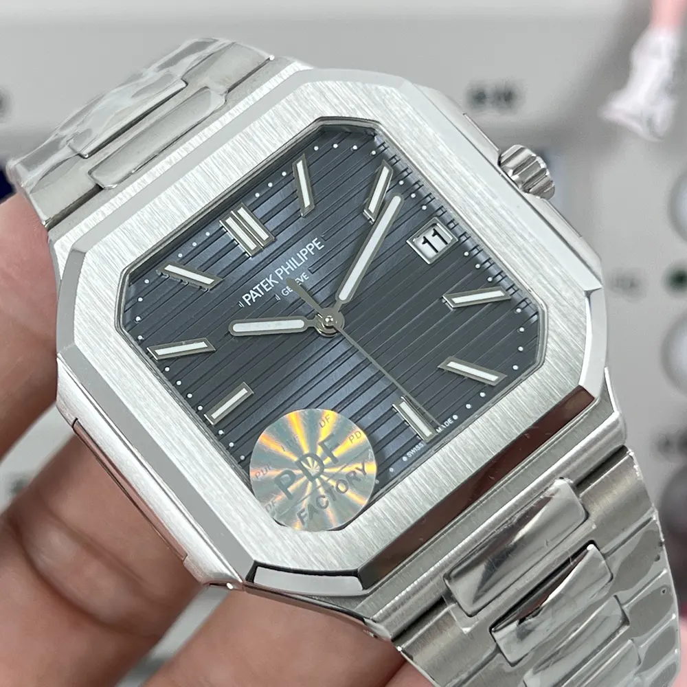 Patek Philippe Men Cubitus 45mm in Sunburst Blue-gray 71281G-001 (5)