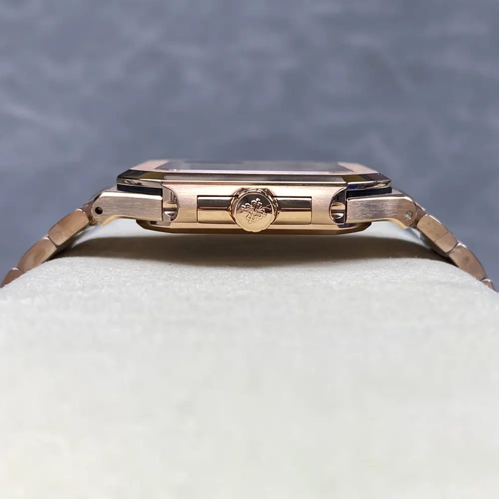 Patek Philippe Men Cubitus 45mm in Sunburst Brown 71281R-001 (8)