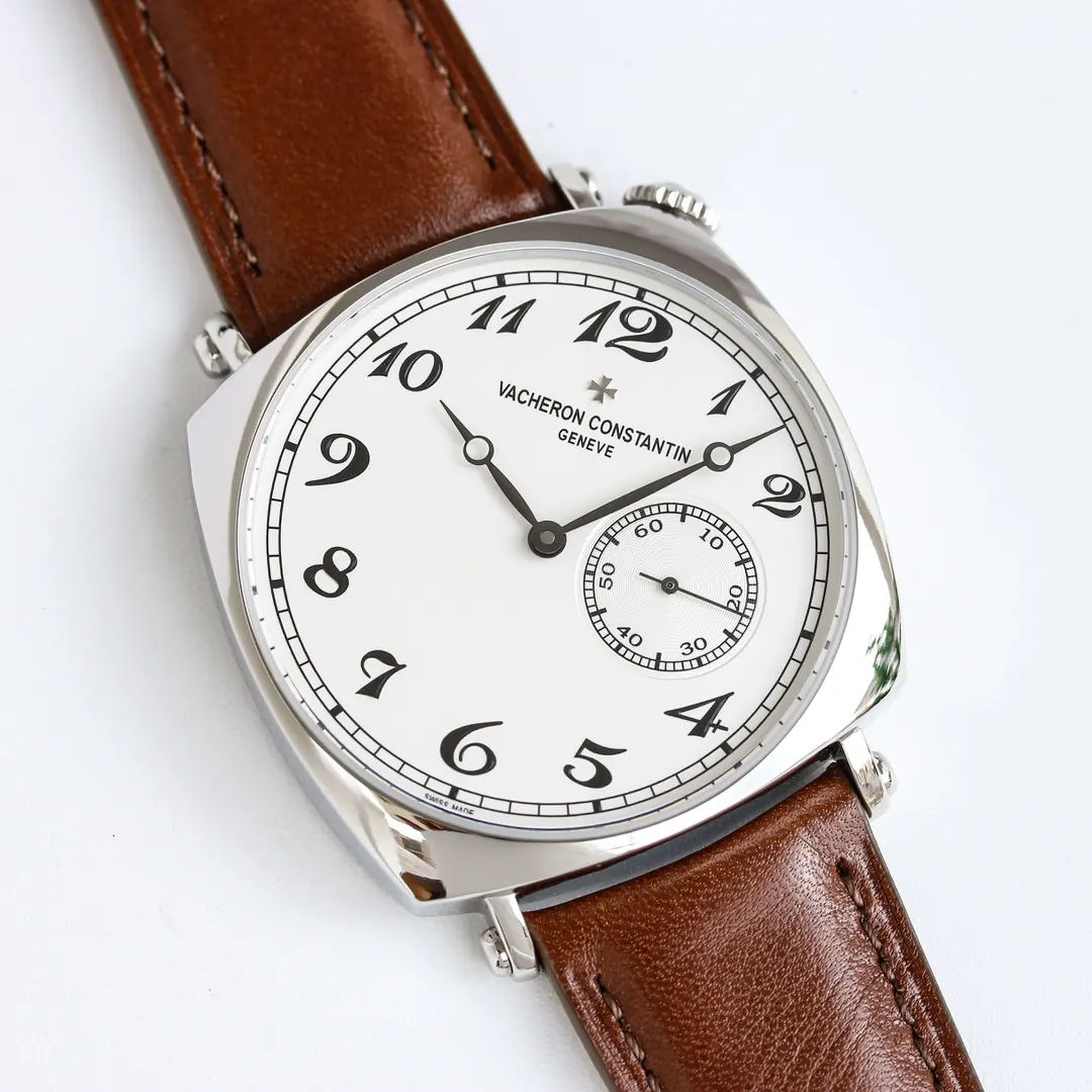 Vacheron Constantin Men Historiques American 1921 40mm in White Gold (2)
