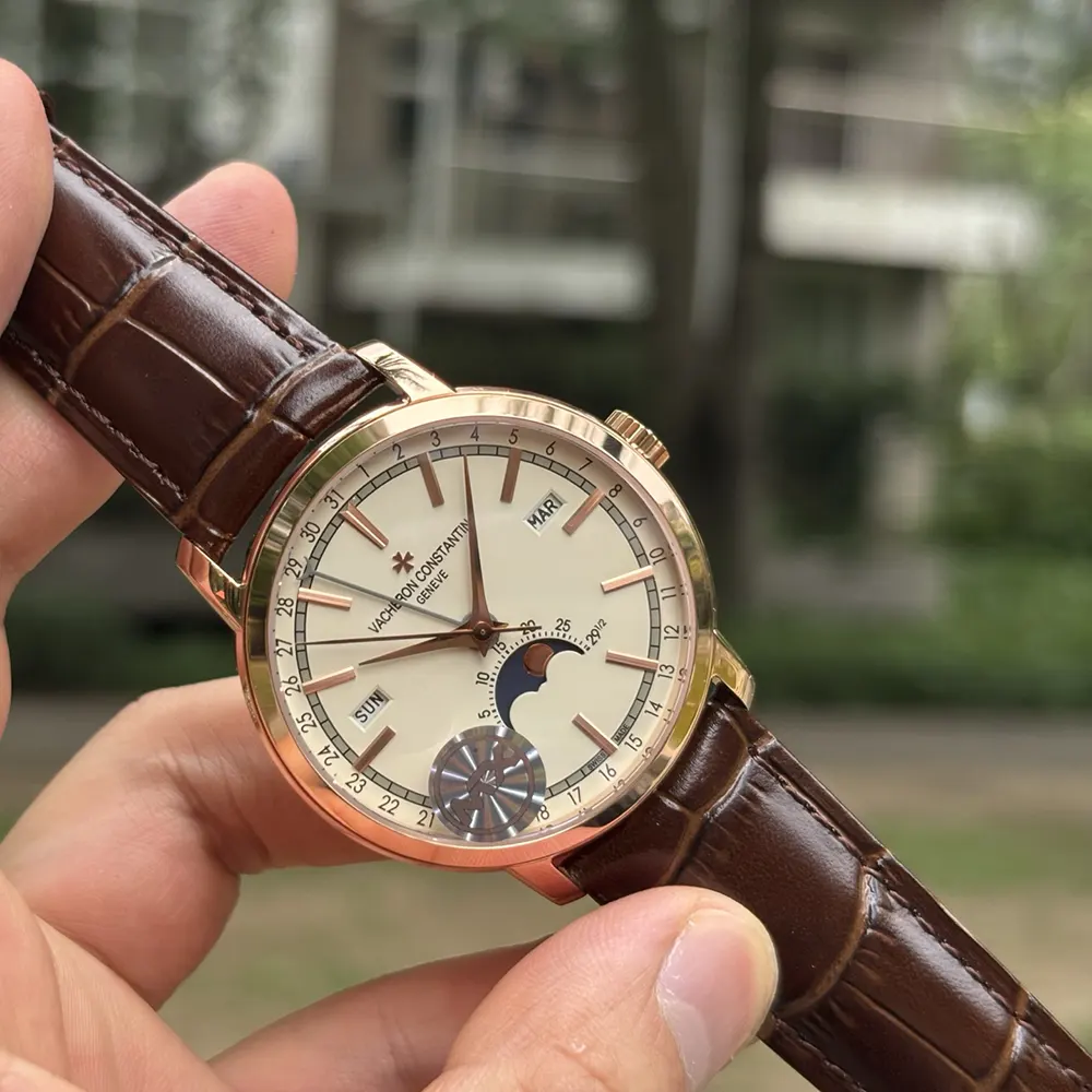 Vacheron Constantin Men Traditionnelle Complete Calendar 41 mm in Pink Gold and Sliver (2)