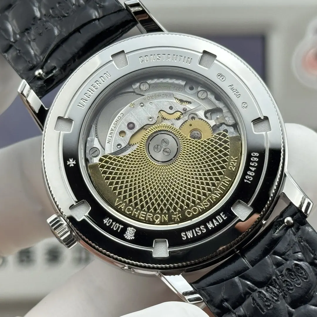 Vacheron Constantin Men Traditionnelle Complete Calendar 41 mm in White Gold and Black (9)