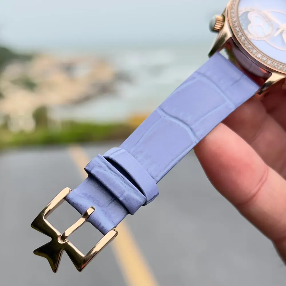 Vacheron Constantin Women Égérie Phase de lune 37mm in Rose Gold (10)