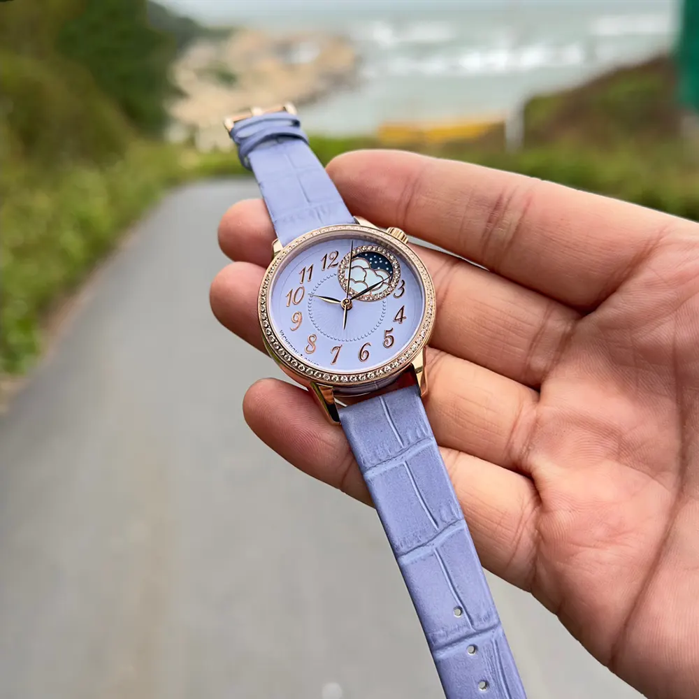 Vacheron Constantin Women Égérie Phase de lune 37mm in Rose Gold (7)
