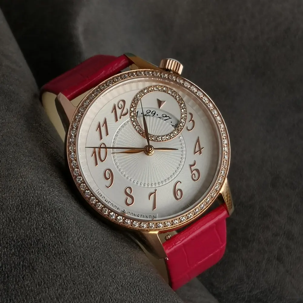 Vacheron Constantin Women Égérie Self-winding 35 mm in Pink Gold (5)