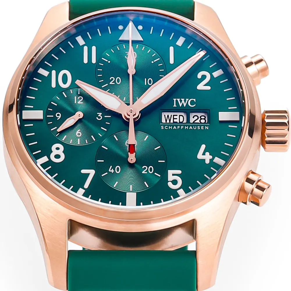 IWC Men Pilot’s Chronograph 41mm in Rose gold and Green IW388110 (6)