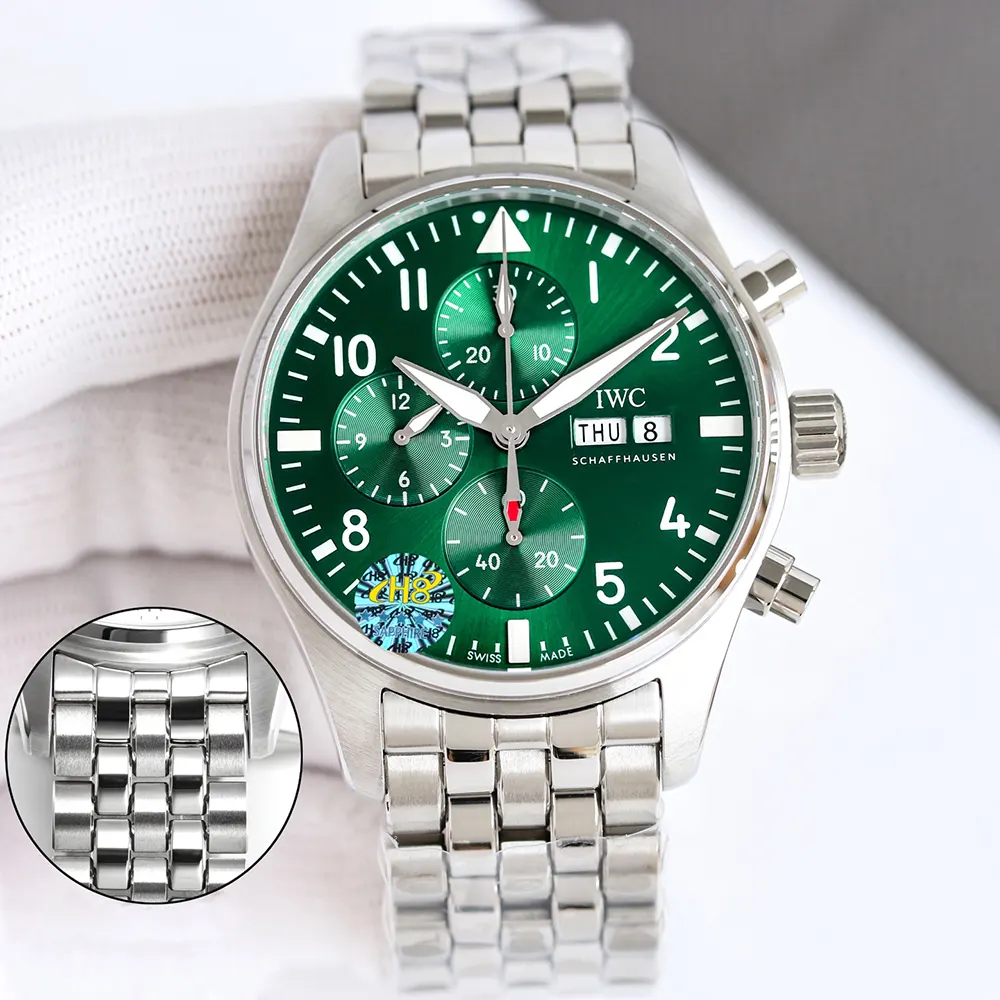 IWC Men Pilot’s Watch Chronograph 43mm IW378006 in Green (3)