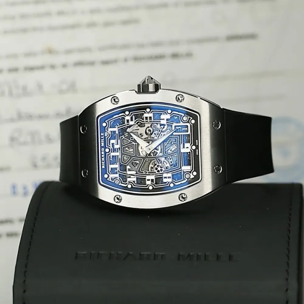 Richard Mille Men RM67-01 47mm Extra-Flat Watch Titanium (4)